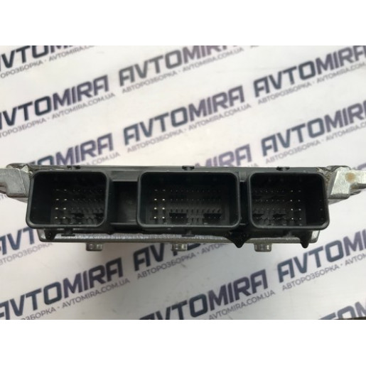 Блок управления двигателем 1.8 i 16V Volvo V50 30788961